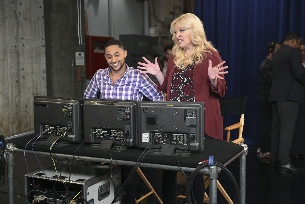Riley Tries To Play Matchmaker Tonight On “Baby Daddy” – Watch A Sneak Peek!