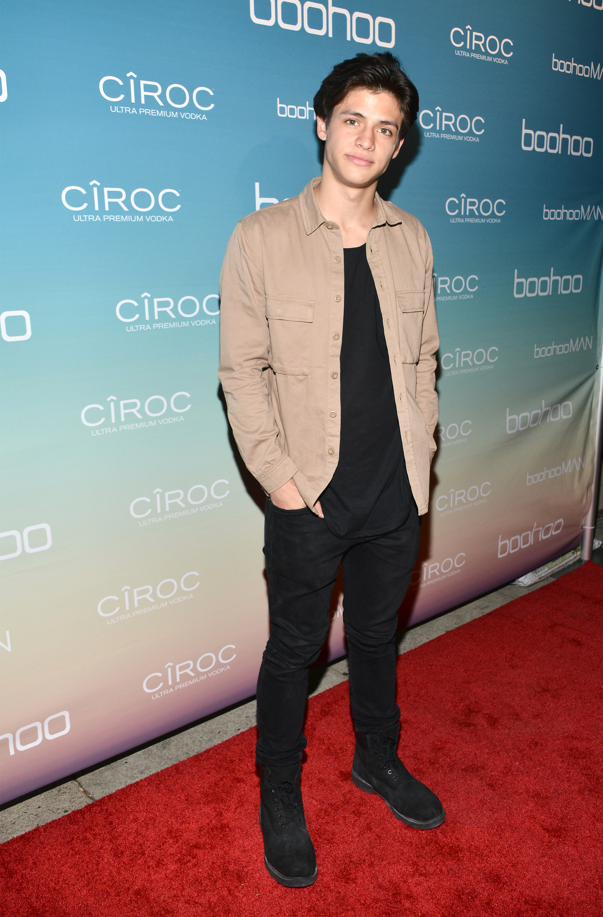 Bella Thorne, Mischa Barton & Gregg Sulkin Attend BOOHOO.COM’s Pre-Coachella Pop-Up Shop Launch Party in LA – See Exclusive Pics!