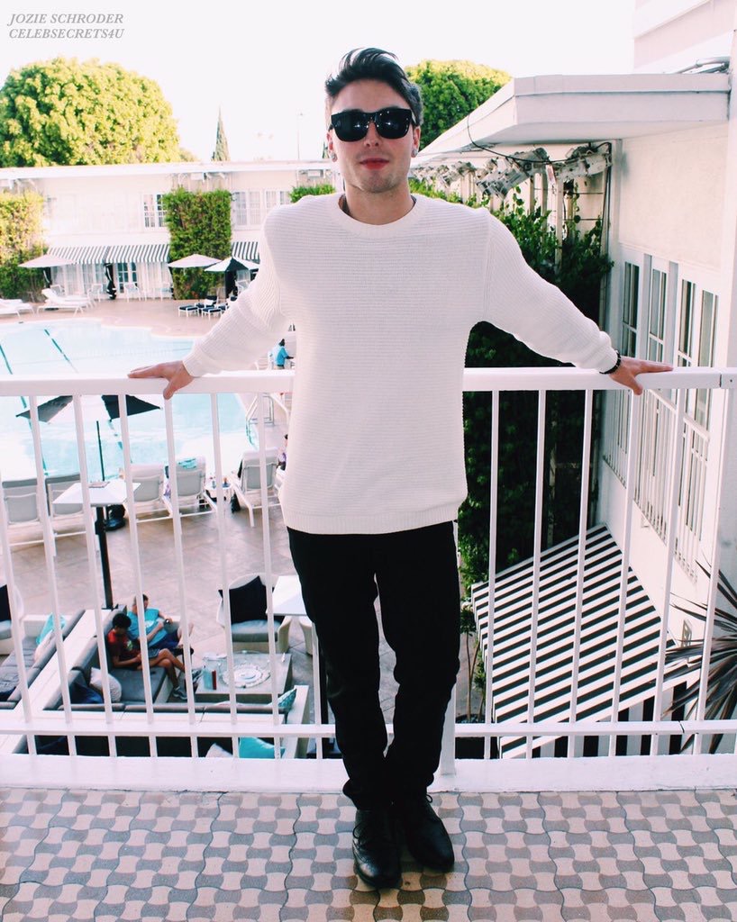 Emblem3 Talks Reuniting, “Taboo Love,” Upcoming Tour & Spills Silly Secrets – Watch the Video!