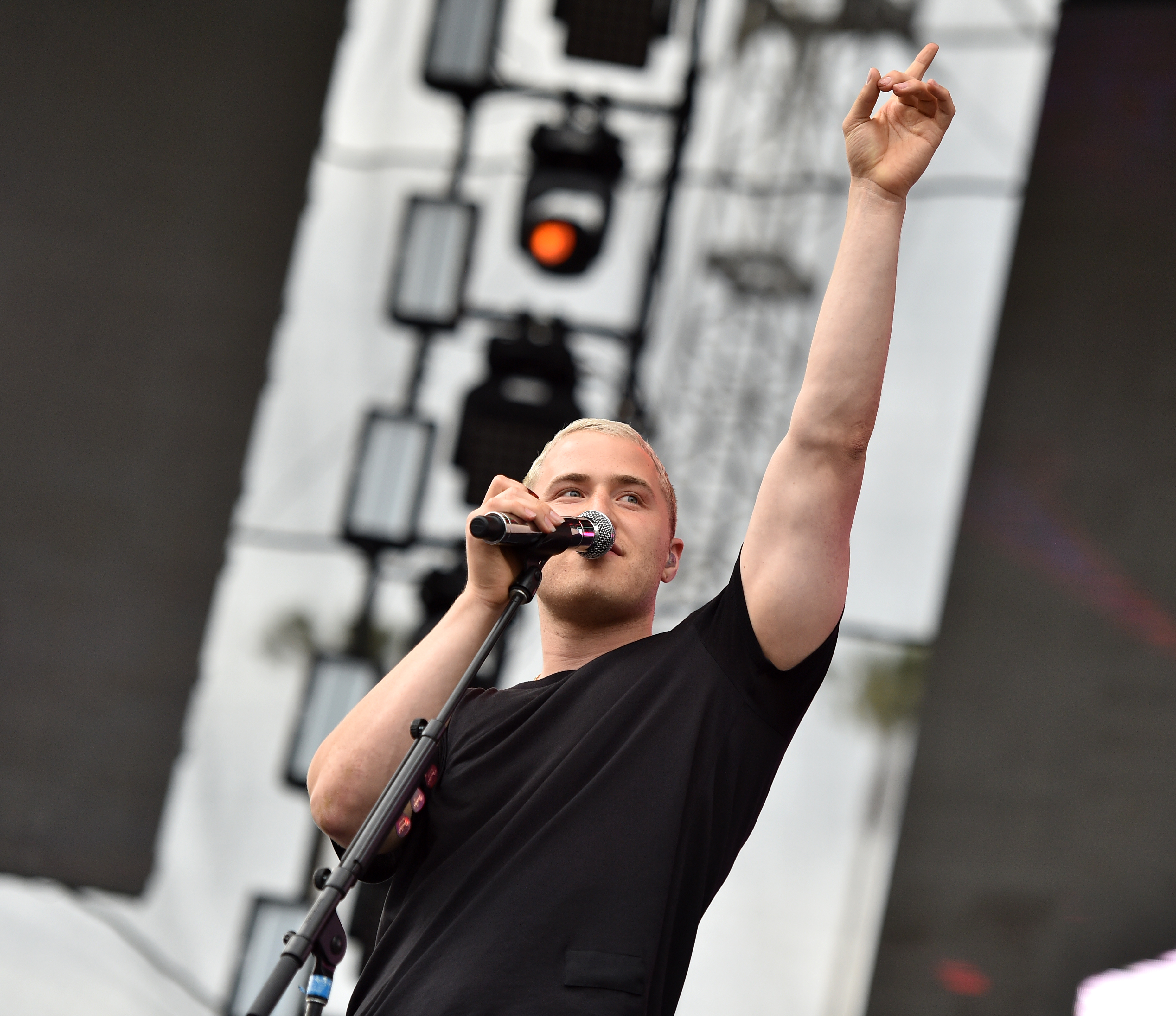 Ariana Grande, Zayn, Demi Lovato & More Headline 102.7 KIIS FM’s Wango Tango