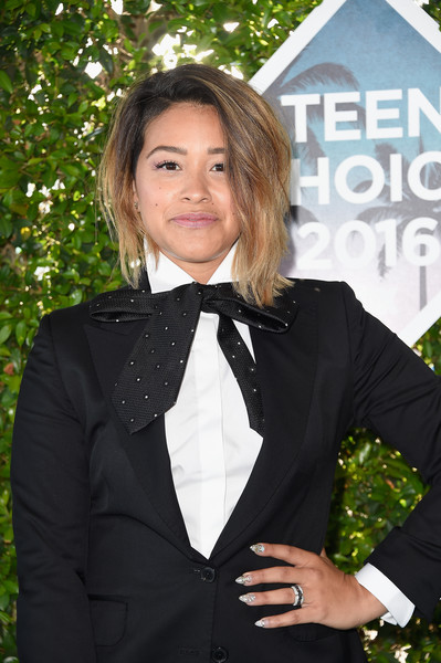 2016 Teen Choice Awards – Teal Carpet Arrivals