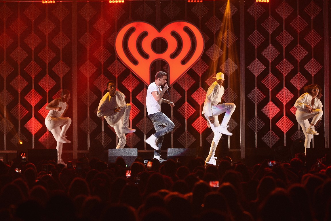 Niall Horan, Sabrina Carpenter & More Rocked Q102’s Jingle Ball in Philadelphia