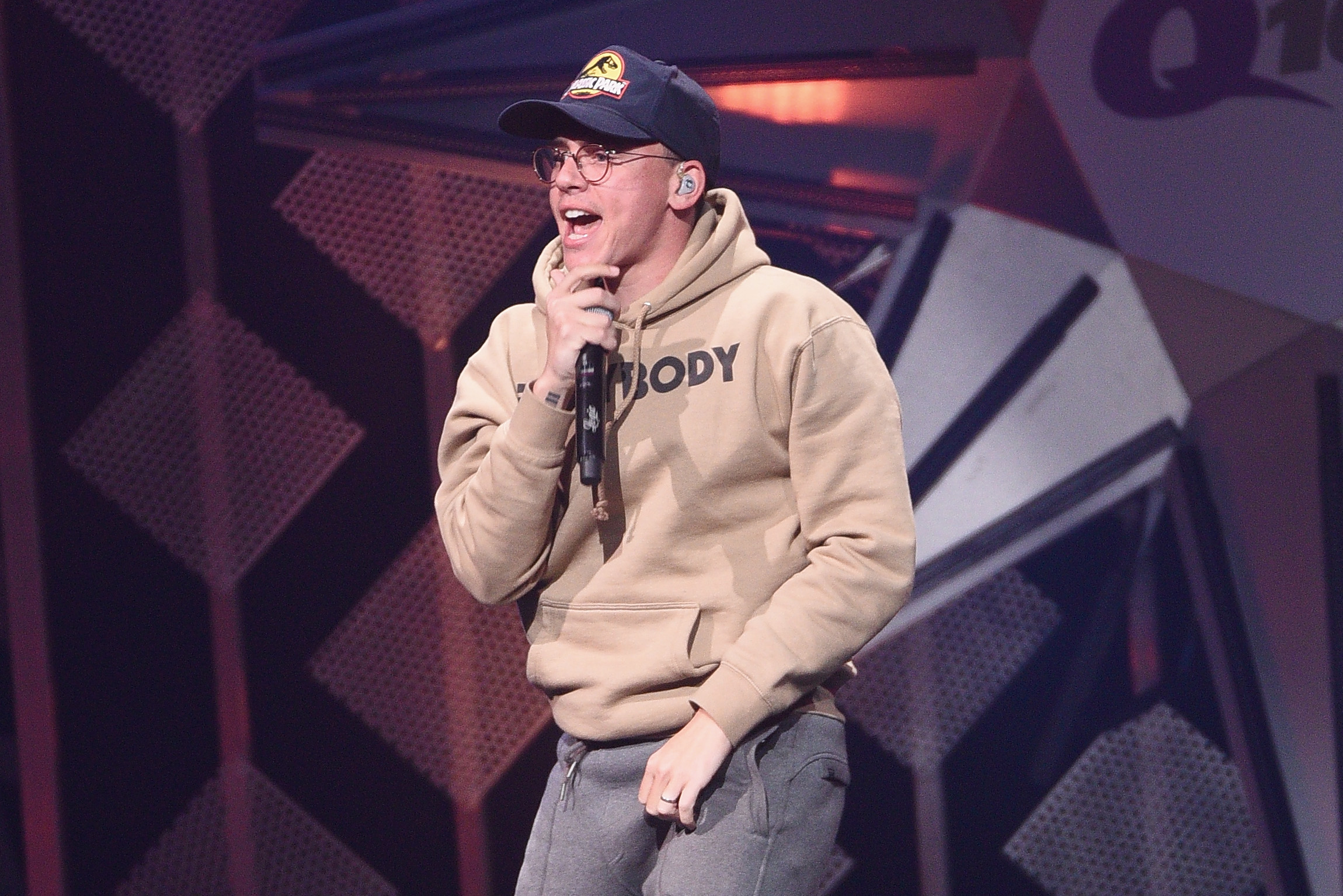 Niall Horan, Sabrina Carpenter & More Rocked Q102’s Jingle Ball in Philadelphia