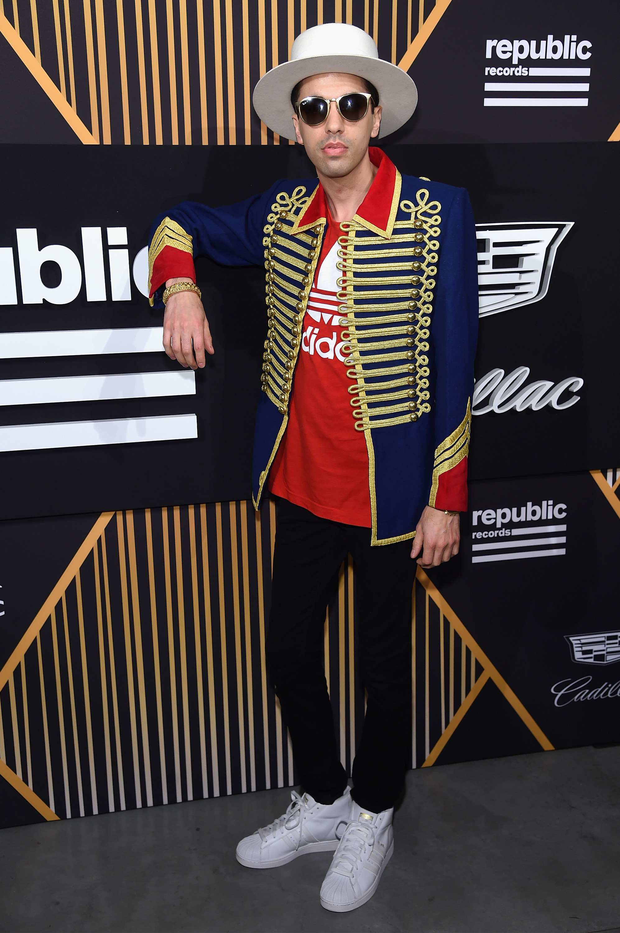 Lorde Receives RIAA Diamond Certification at Republic Records’ Pre-GRAMMY Awards Bash