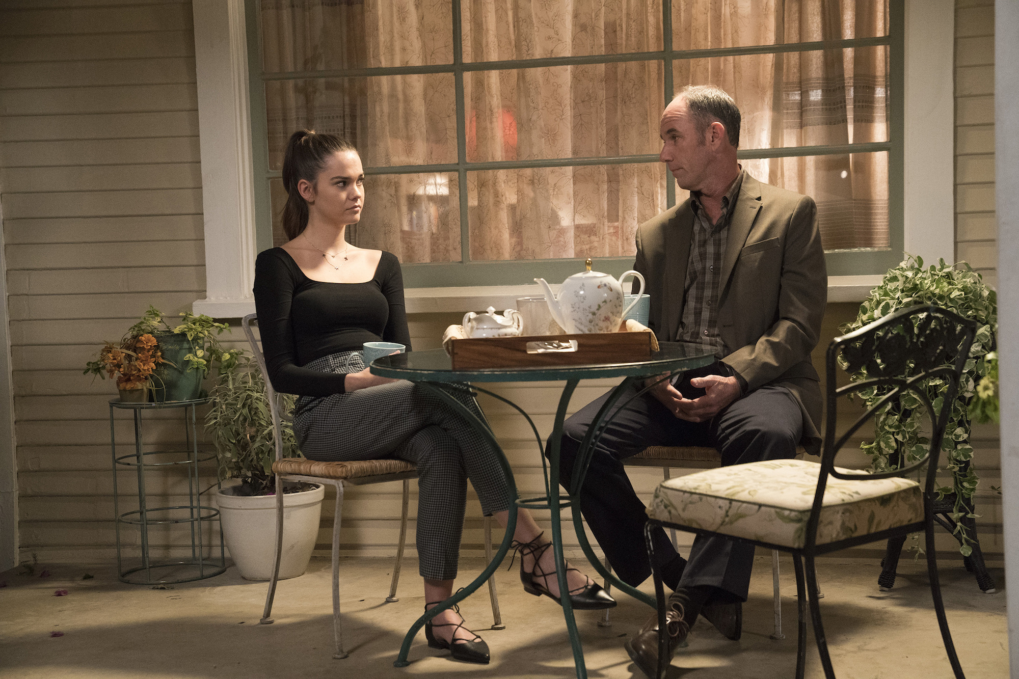 Jude and Callie Have Dinner with Donald on Tonight’s Episode of “The Fosters”