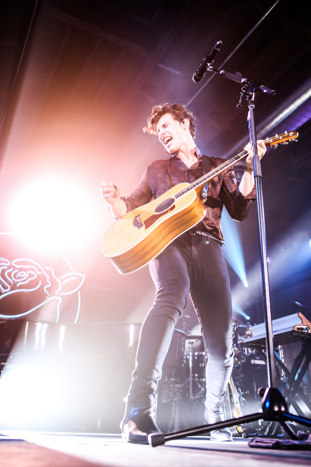 Shawn Mendes Kicks Off Rolling Stone’s Relaunch with Intimate Concert in New York City