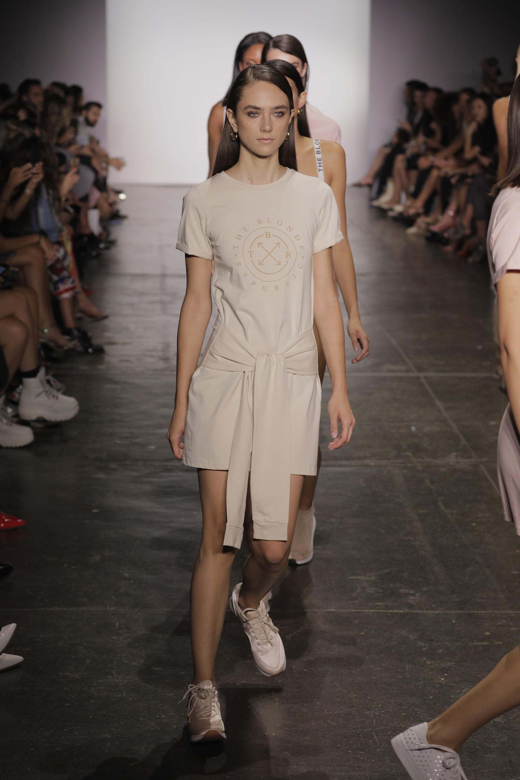 Top Australian Designers Reveal Their SS’19 Collections At Fashion Palette NYFW