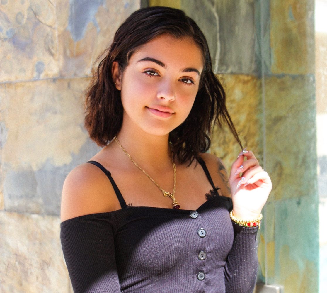 Malu Trevejo Makes Us Want to “Swipe Dat” for Everything on Our(04)