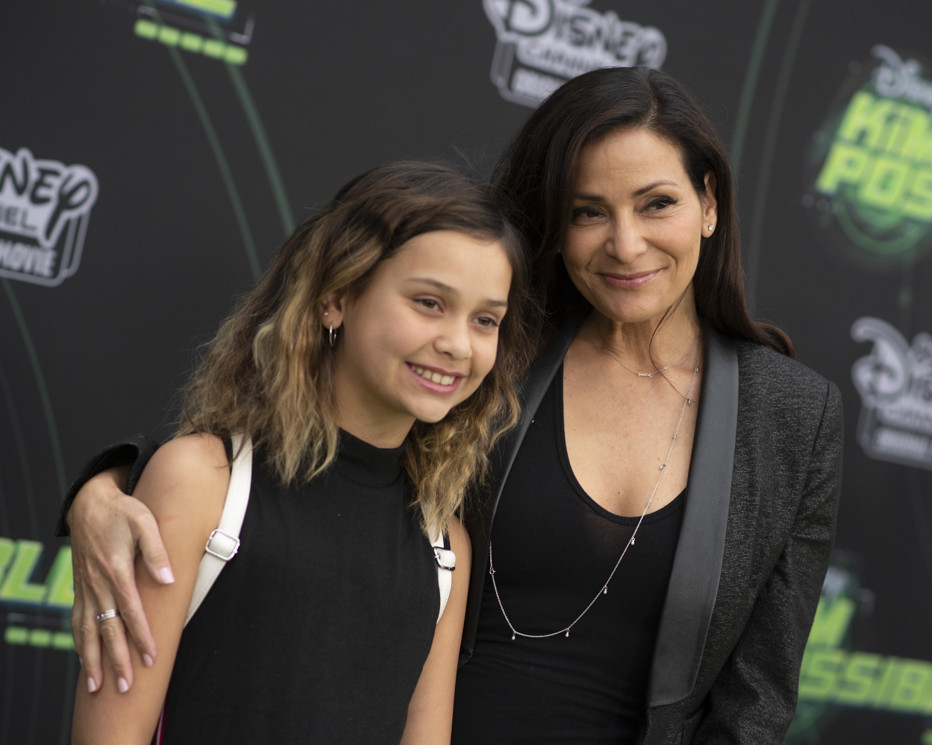 Sadie Stanley, Sean Giambrone, Christy Carlson Romano and More Hit the Shego Green Carpet for the World Premiere of ‘Kim Possible’