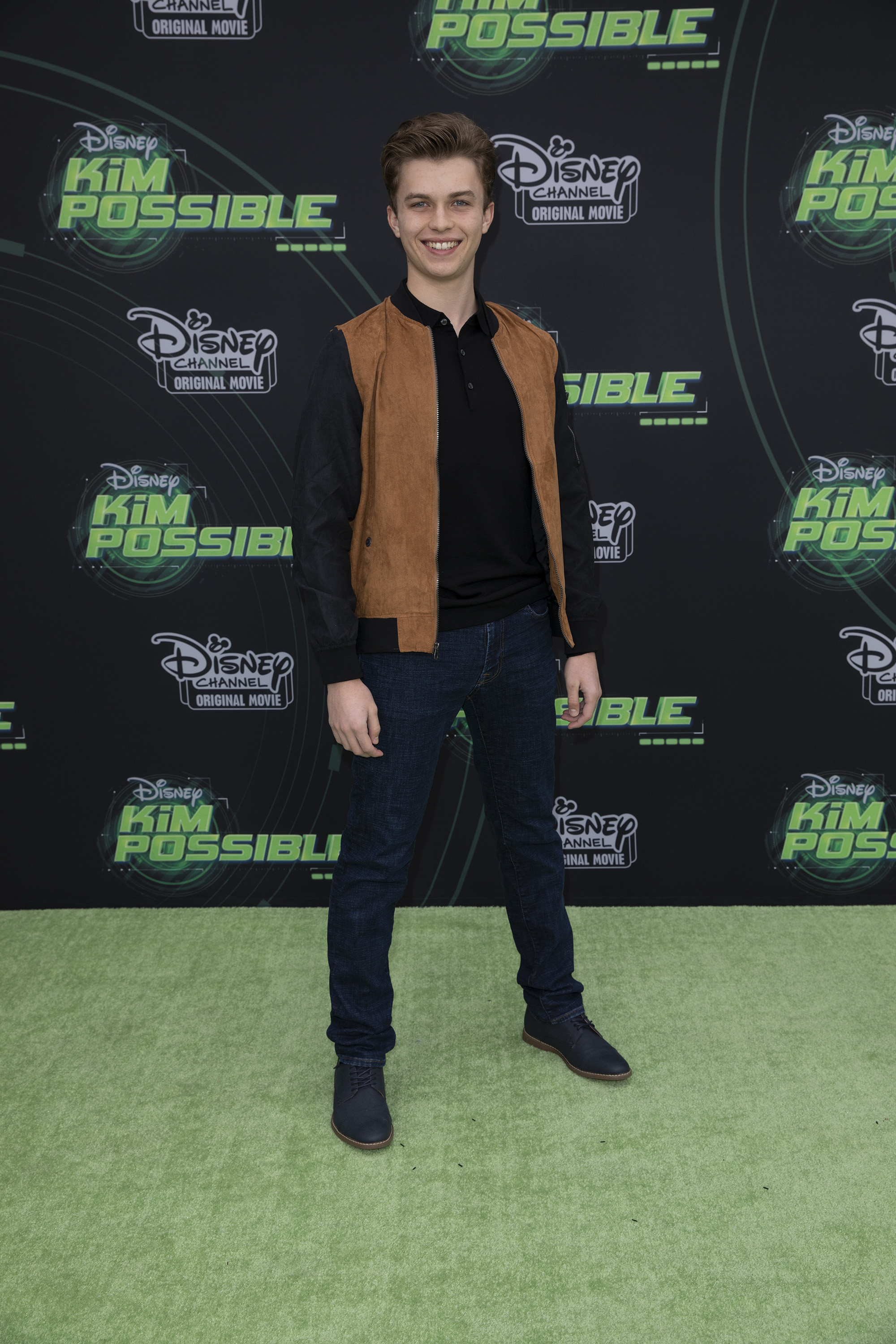Sadie Stanley, Sean Giambrone, Christy Carlson Romano and More Hit the Shego Green Carpet for the World Premiere of ‘Kim Possible’