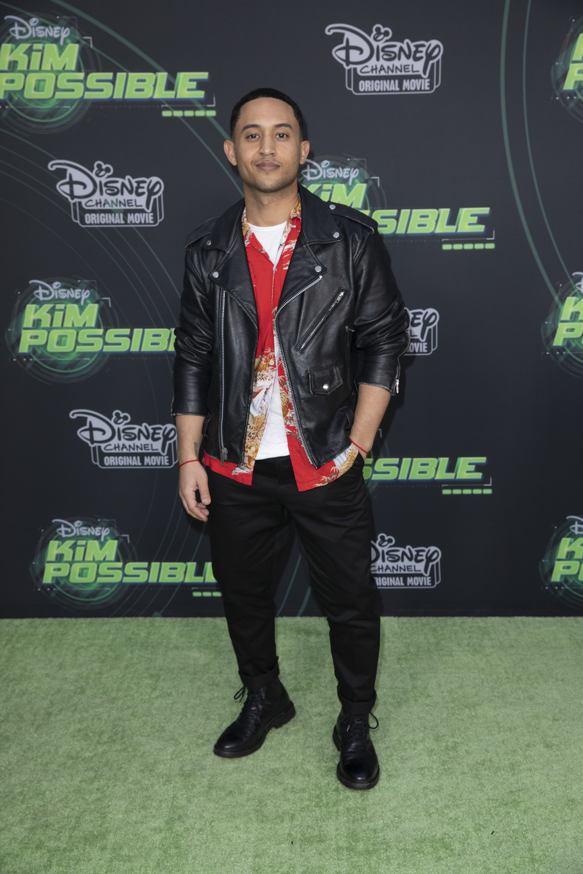 Sadie Stanley, Sean Giambrone, Christy Carlson Romano and More Hit the Shego Green Carpet for the World Premiere of ‘Kim Possible’