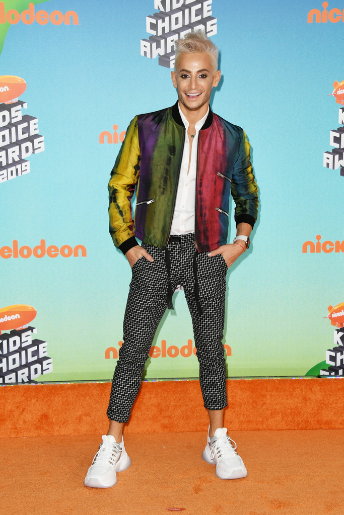 Lana Condor, Migos, Jace Norman & More Hit Up the 2019 Kids’ Choice Awards – Orange Carpet Arrivals