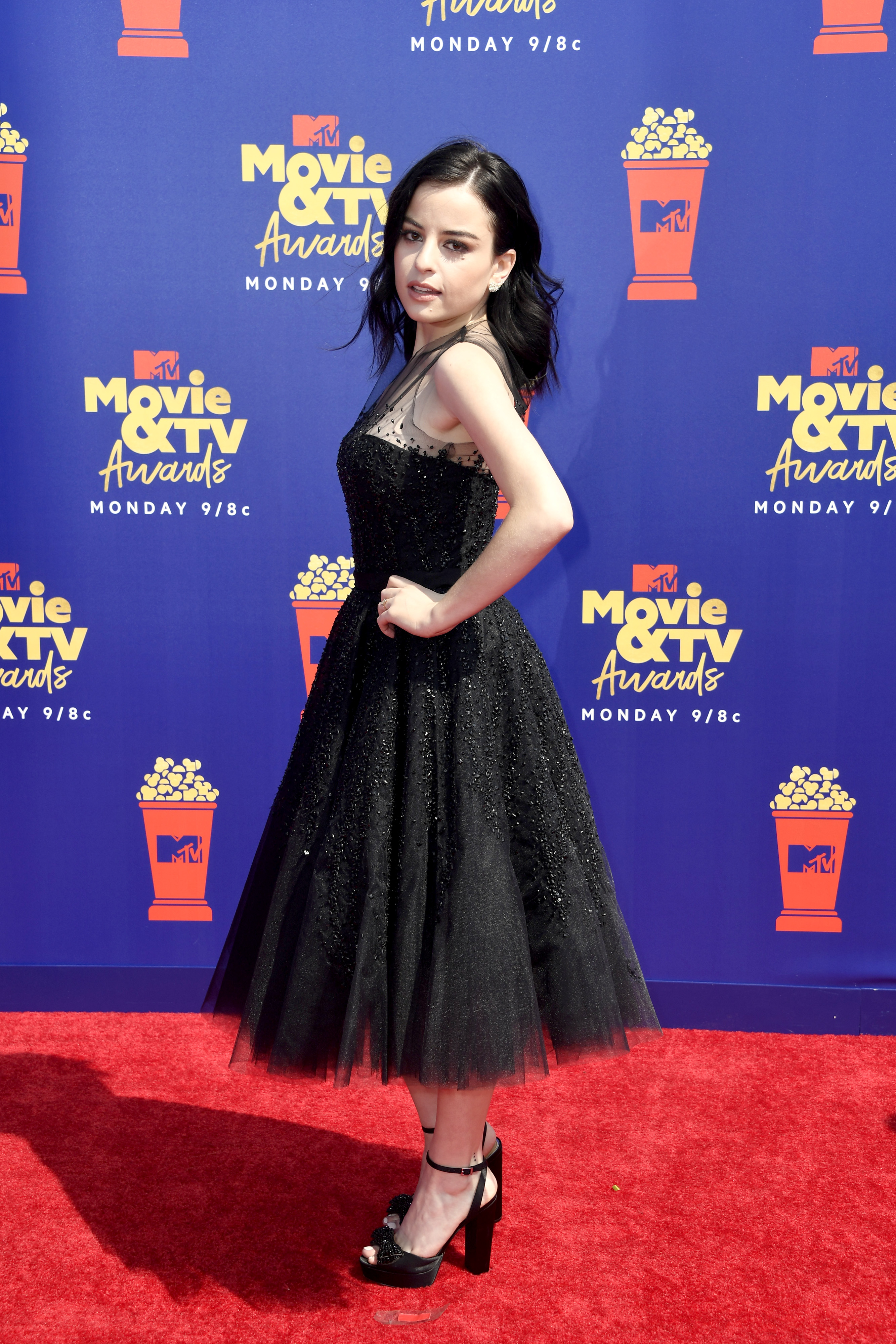 Ross Lynch, Lana Condor, Noah Centineo, Kiernan Shipka & More Hit Up the 2019 MTV Movie & TV Awards – Red Carpet Arrivals