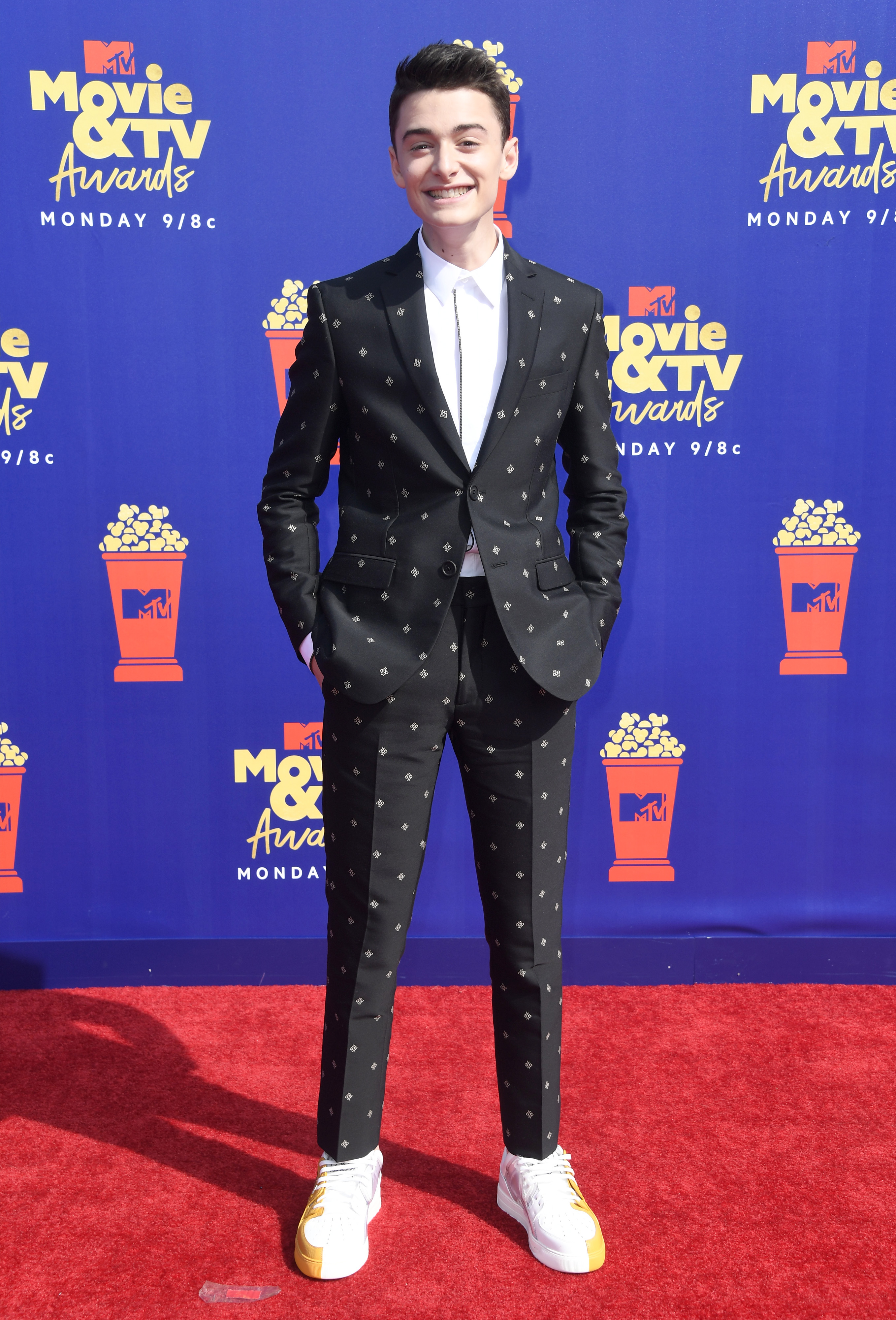 Ross Lynch, Lana Condor, Noah Centineo, Kiernan Shipka & More Hit Up the 2019 MTV Movie & TV Awards – Red Carpet Arrivals