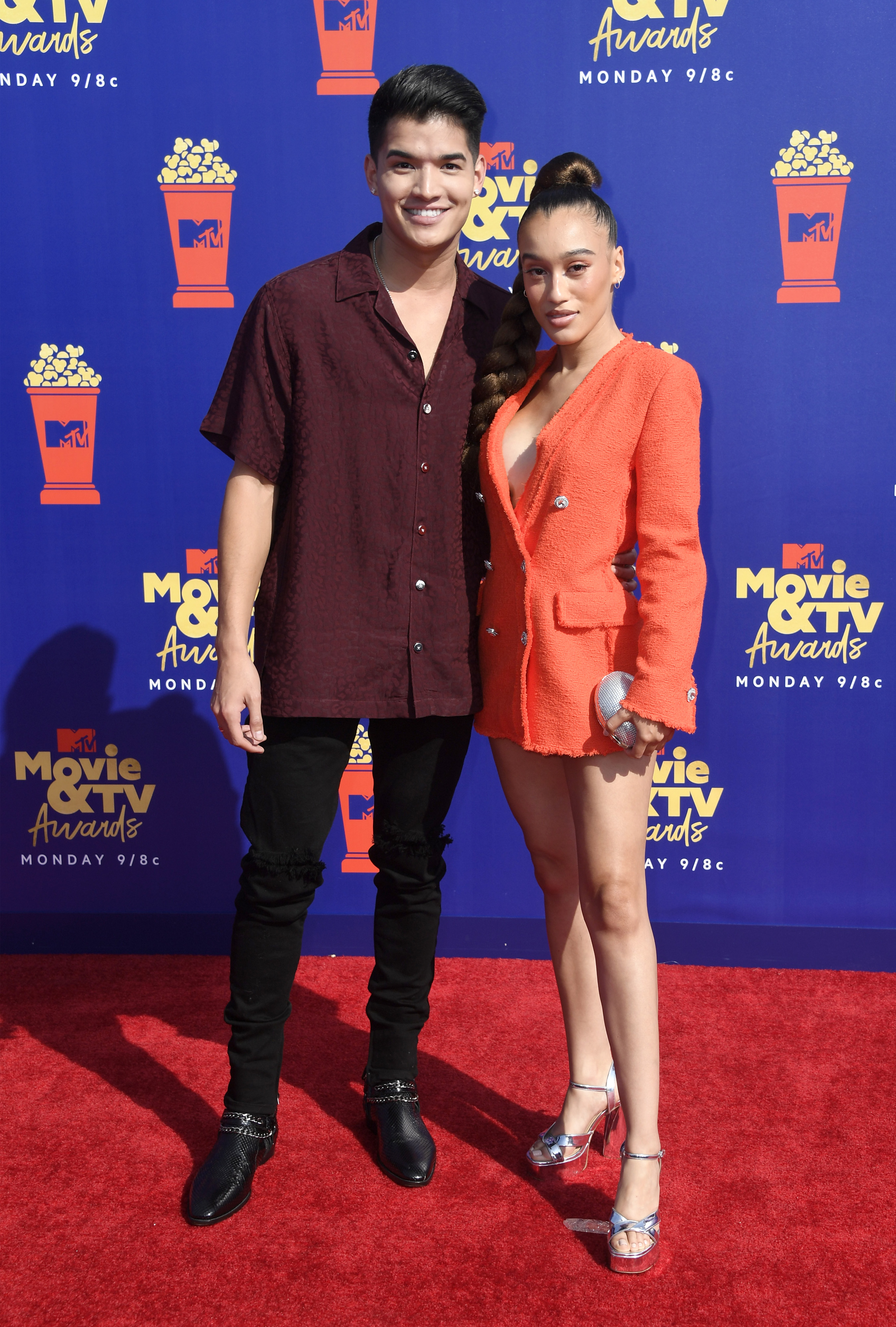 Ross Lynch, Lana Condor, Noah Centineo, Kiernan Shipka & More Hit Up the 2019 MTV Movie & TV Awards – Red Carpet Arrivals