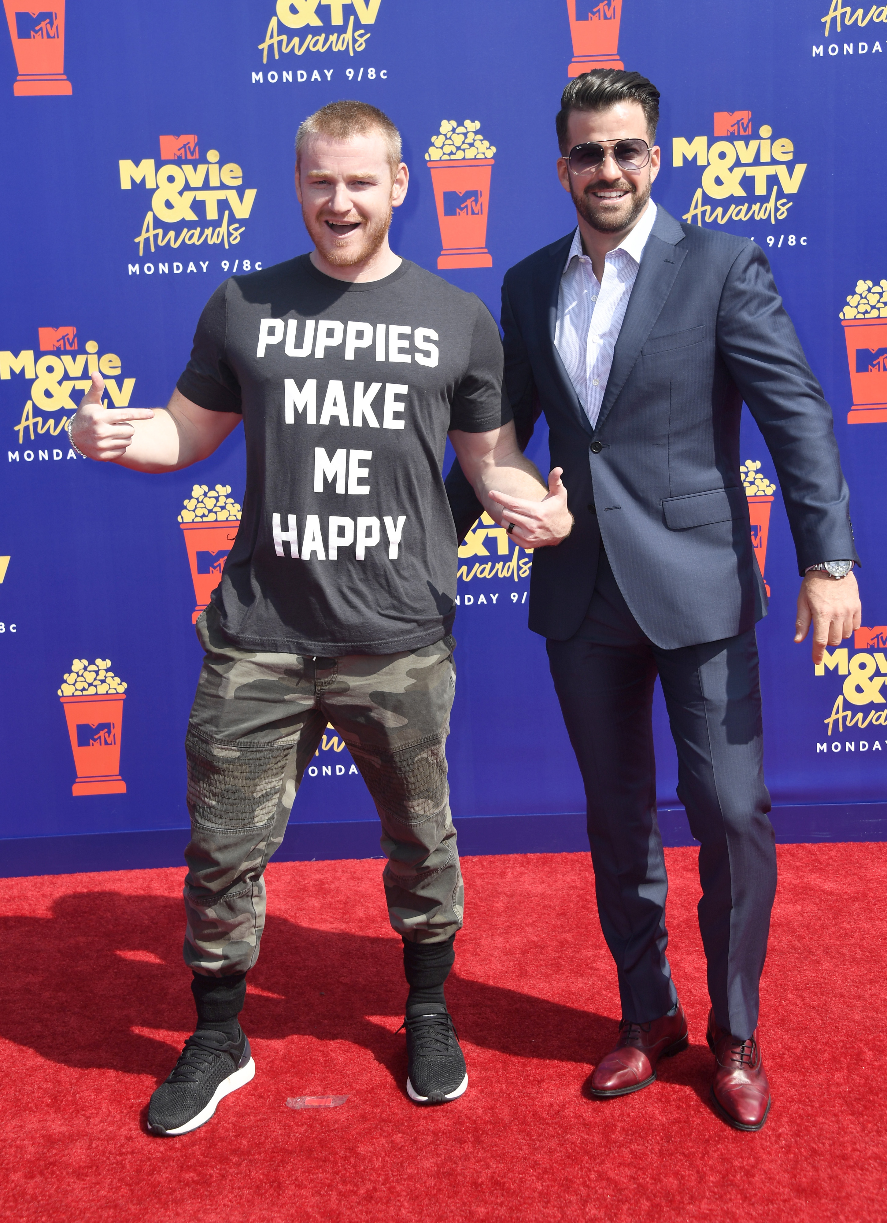 Ross Lynch, Lana Condor, Noah Centineo, Kiernan Shipka & More Hit Up the 2019 MTV Movie & TV Awards – Red Carpet Arrivals