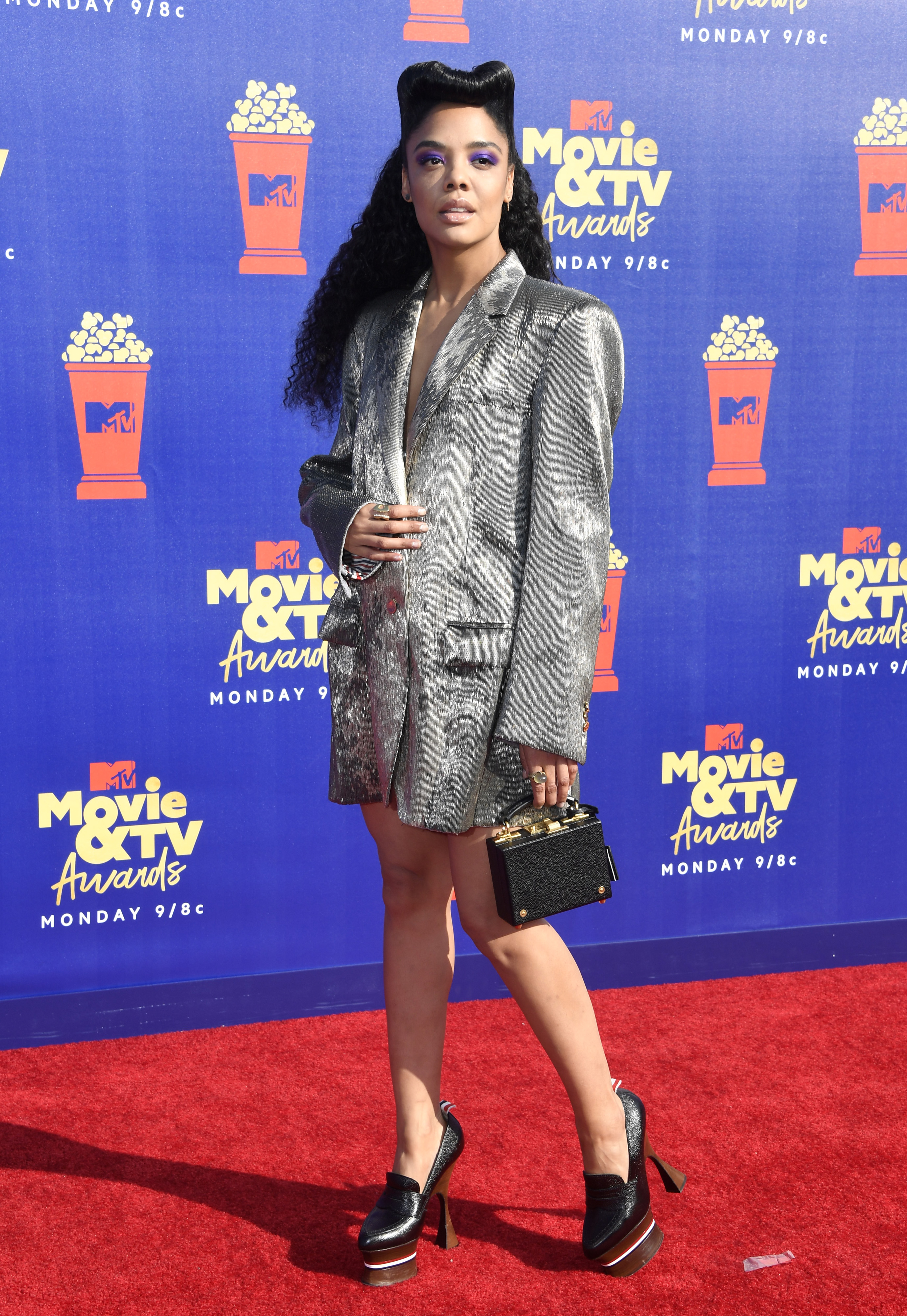 Ross Lynch, Lana Condor, Noah Centineo, Kiernan Shipka & More Hit Up the 2019 MTV Movie & TV Awards – Red Carpet Arrivals