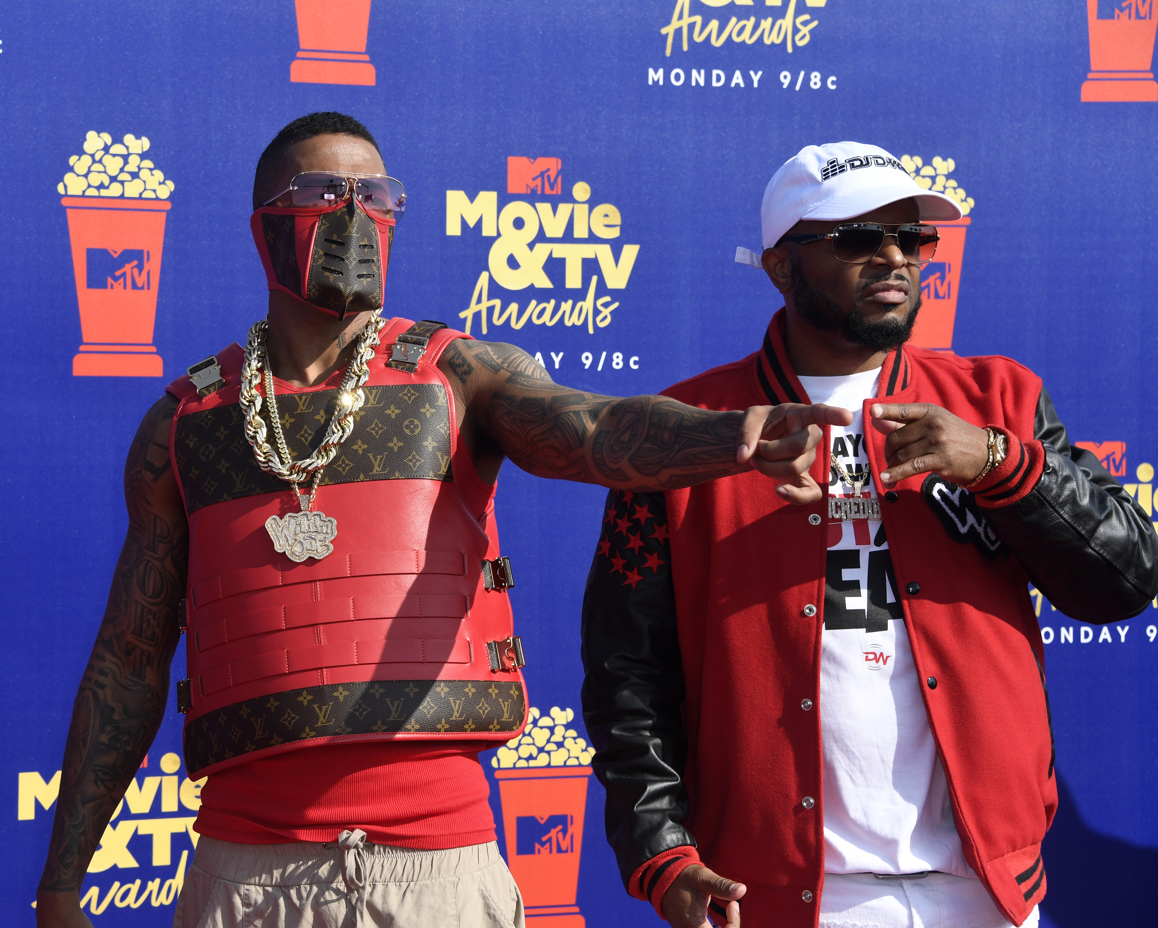 Ross Lynch, Lana Condor, Noah Centineo, Kiernan Shipka & More Hit Up the 2019 MTV Movie & TV Awards – Red Carpet Arrivals