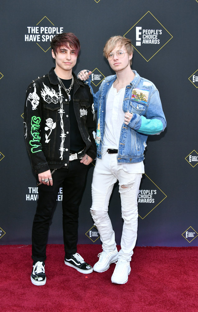 2019 E! People’s Choice Awards: See All the Best Looks from the Red Carpet