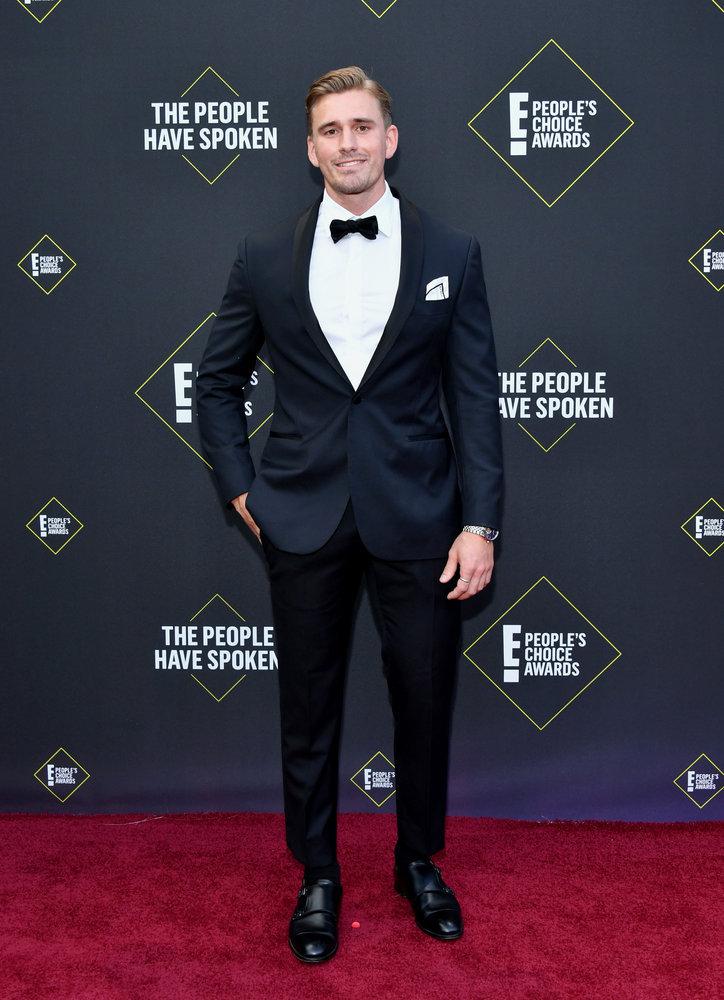 2019 E! People’s Choice Awards: See All the Best Looks from the Red Carpet