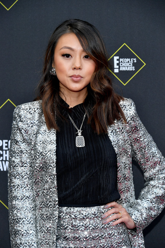 2019 E! People’s Choice Awards: See All the Best Looks from the Red Carpet