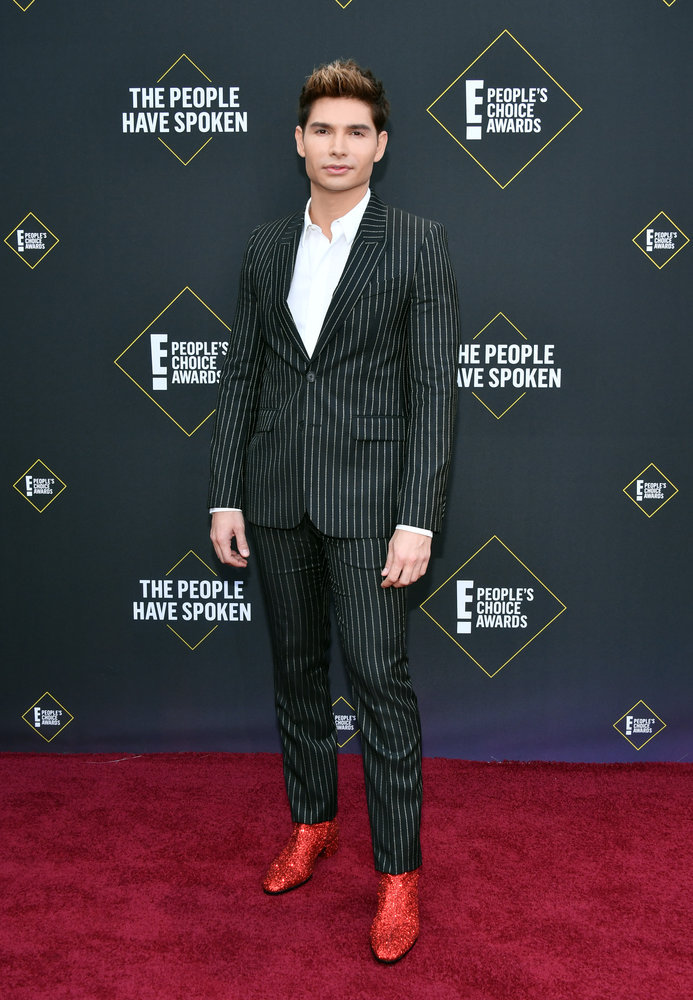 2019 E! People’s Choice Awards: See All the Best Looks from the Red Carpet