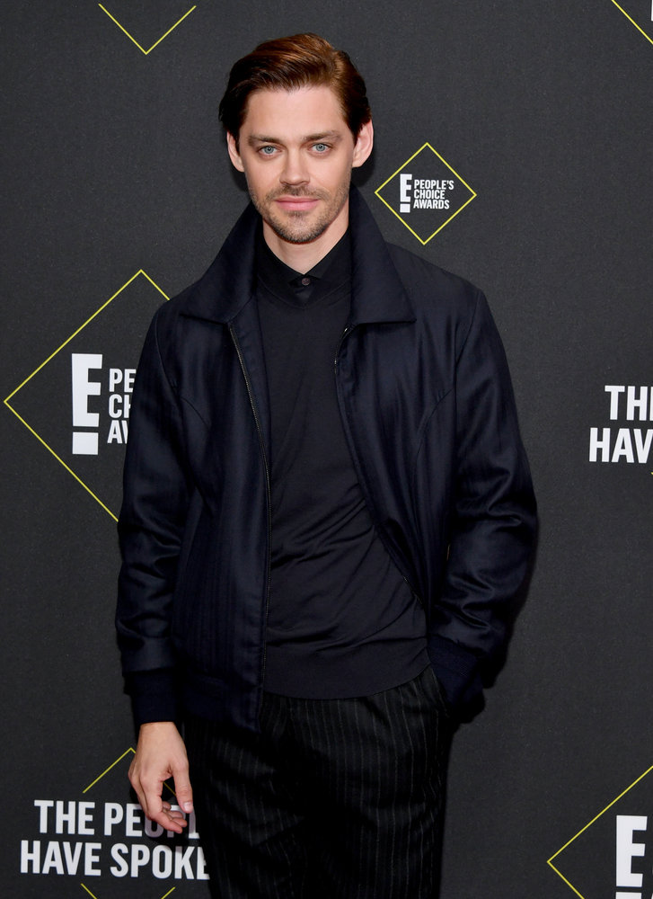 2019 E! People’s Choice Awards: See All the Best Looks from the Red Carpet