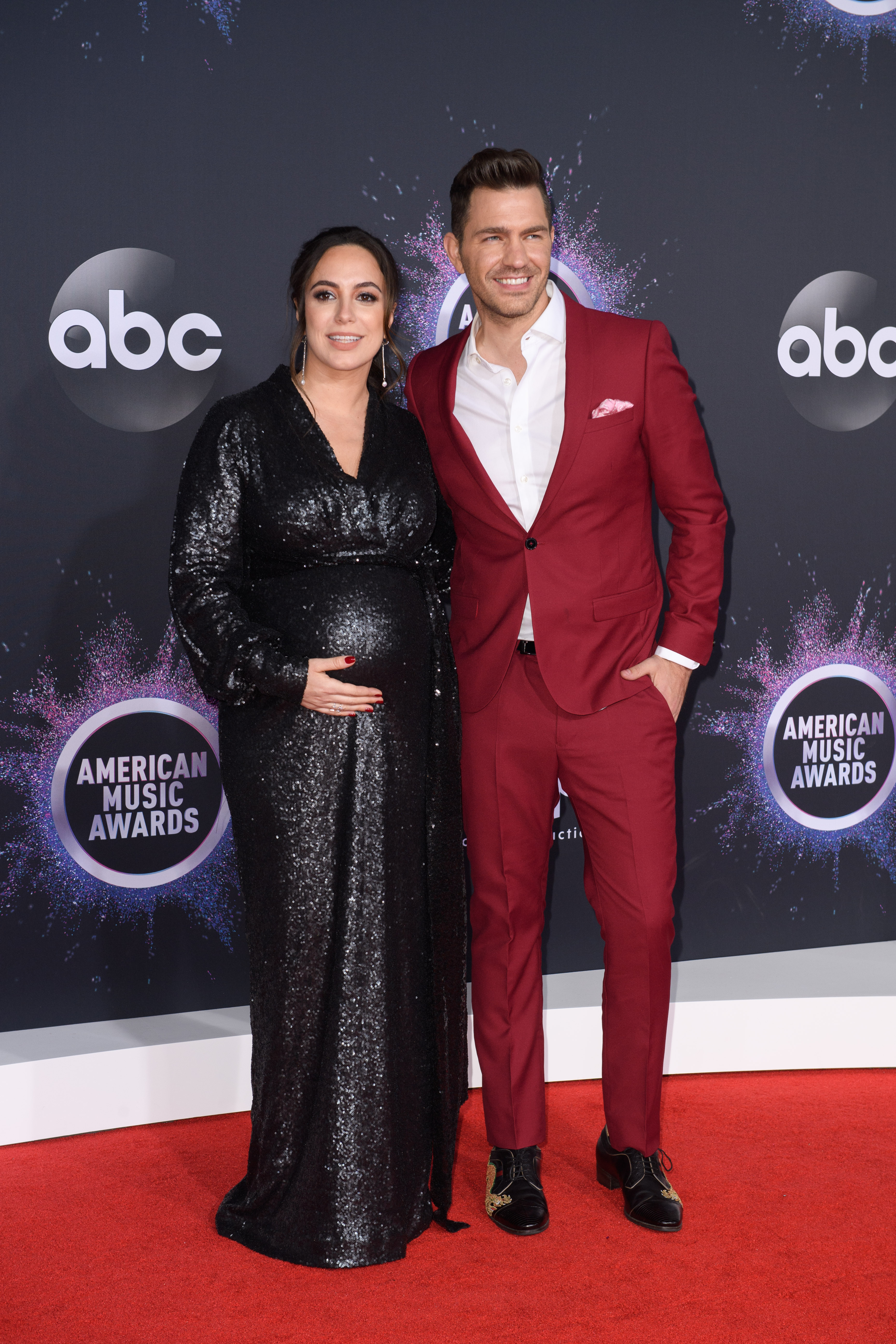2019 AMAs: See All the Best Looks from the Red Carpet
