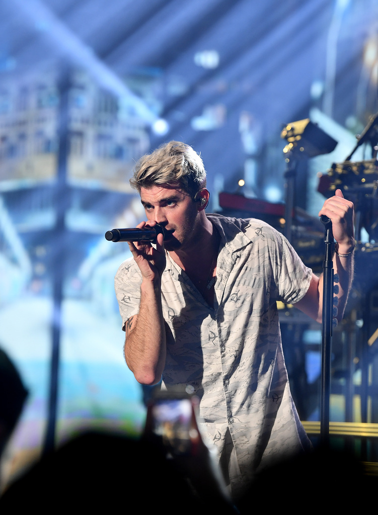 The Chainsmokers Bring “World War Joy” to Super Bowl LIV with Wild Show in Miami