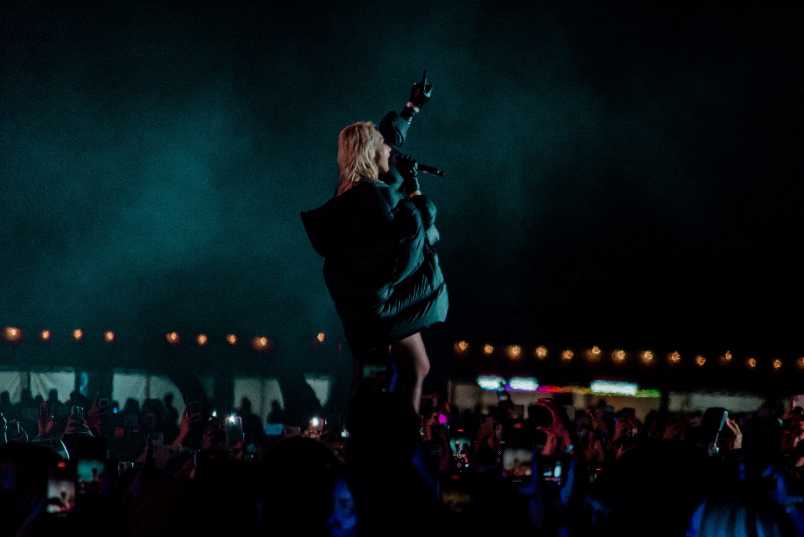 Joji, Niki, Rich Brian, Saweetie & More Bring Asian Culture to Life at 2021 Head In The Clouds Festival in Pasadena