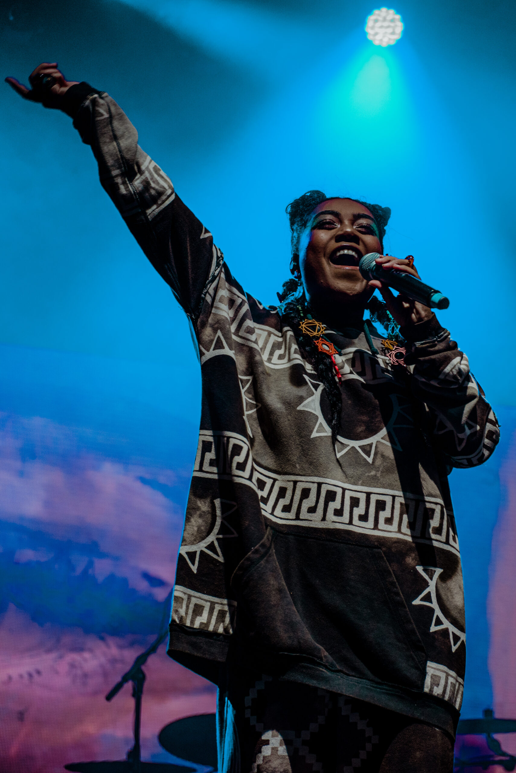 Joji, Niki, Rich Brian, Saweetie & More Bring Asian Culture to Life at 2021 Head In The Clouds Festival in Pasadena