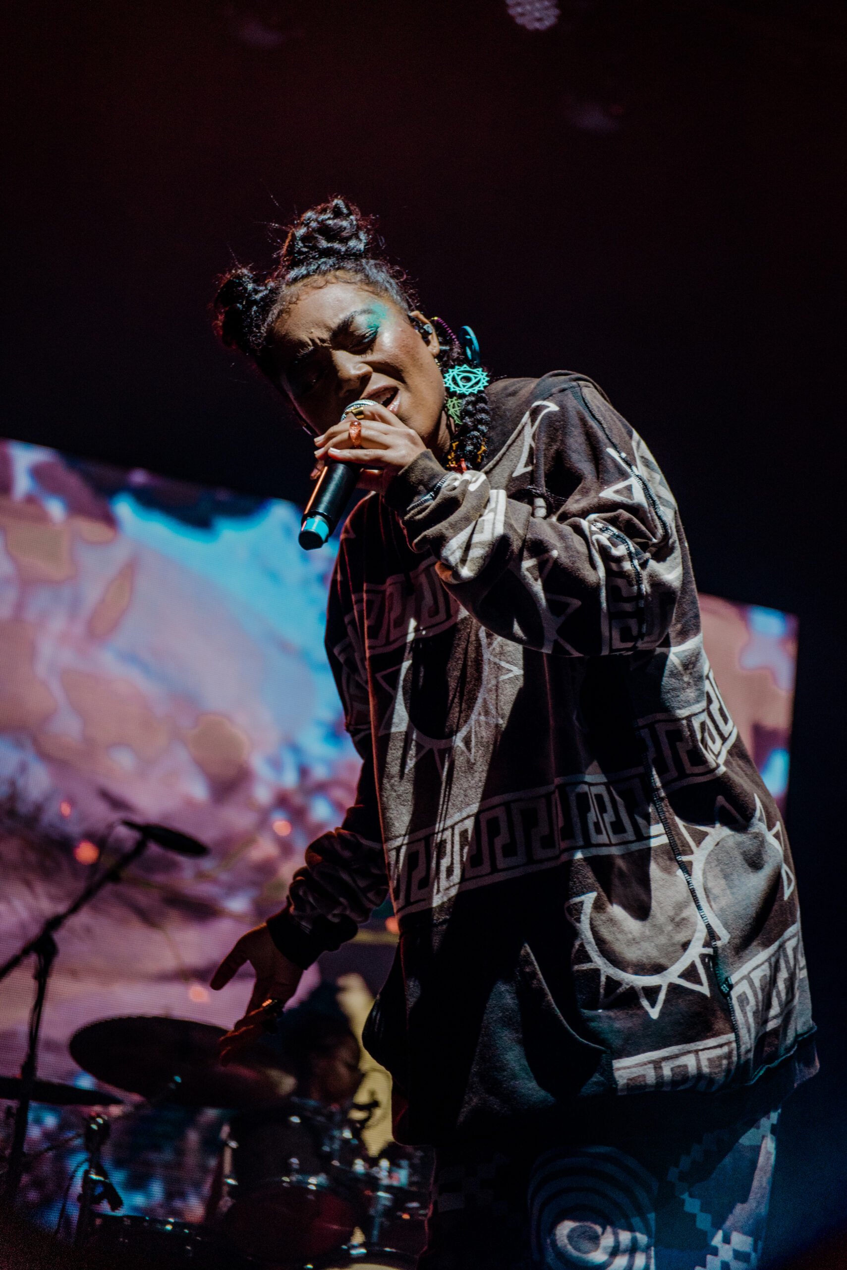 Joji, Niki, Rich Brian, Saweetie & More Bring Asian Culture to Life at 2021 Head In The Clouds Festival in Pasadena
