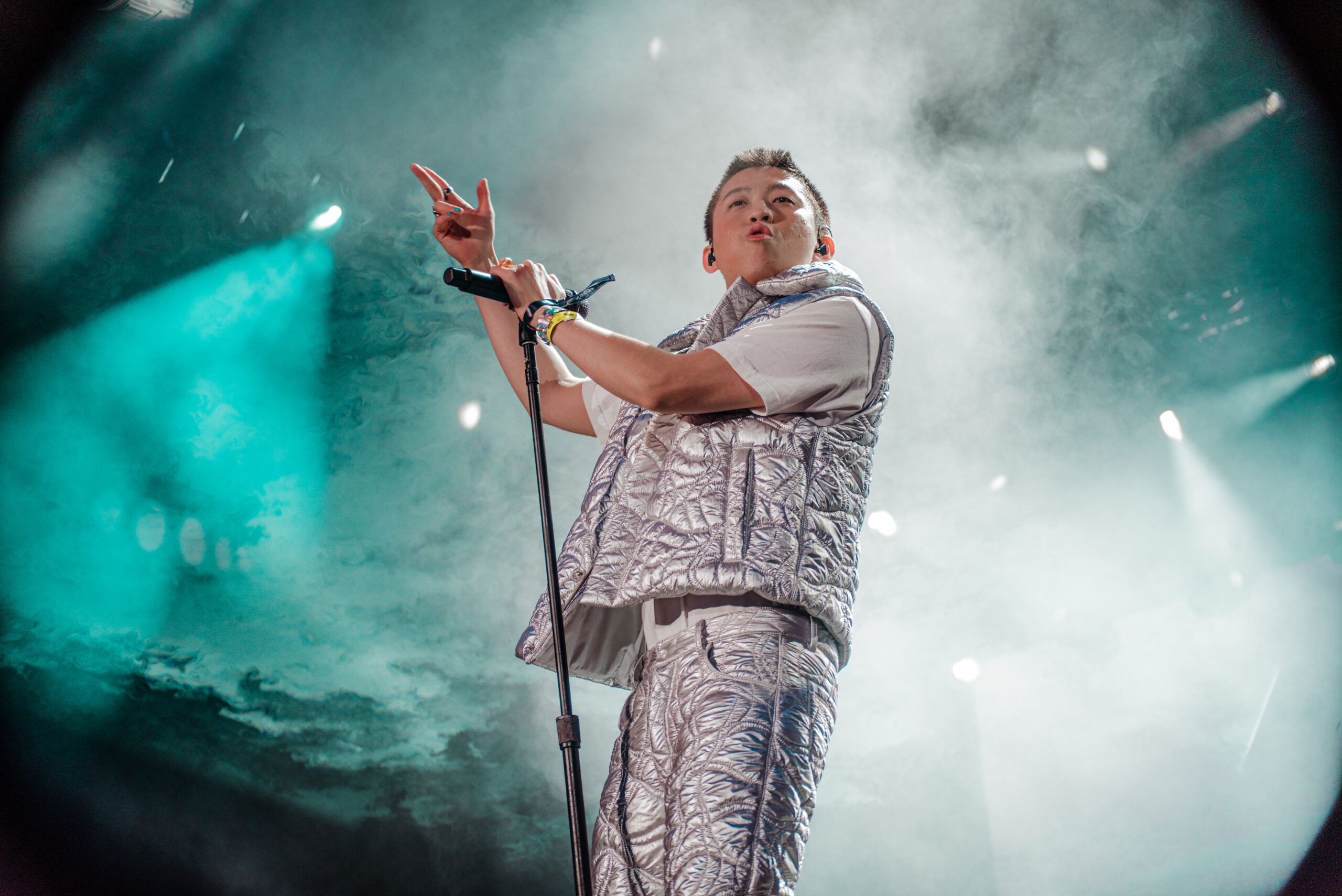 Joji, Niki, Rich Brian, Saweetie & More Bring Asian Culture to Life at 2021 Head In The Clouds Festival in Pasadena