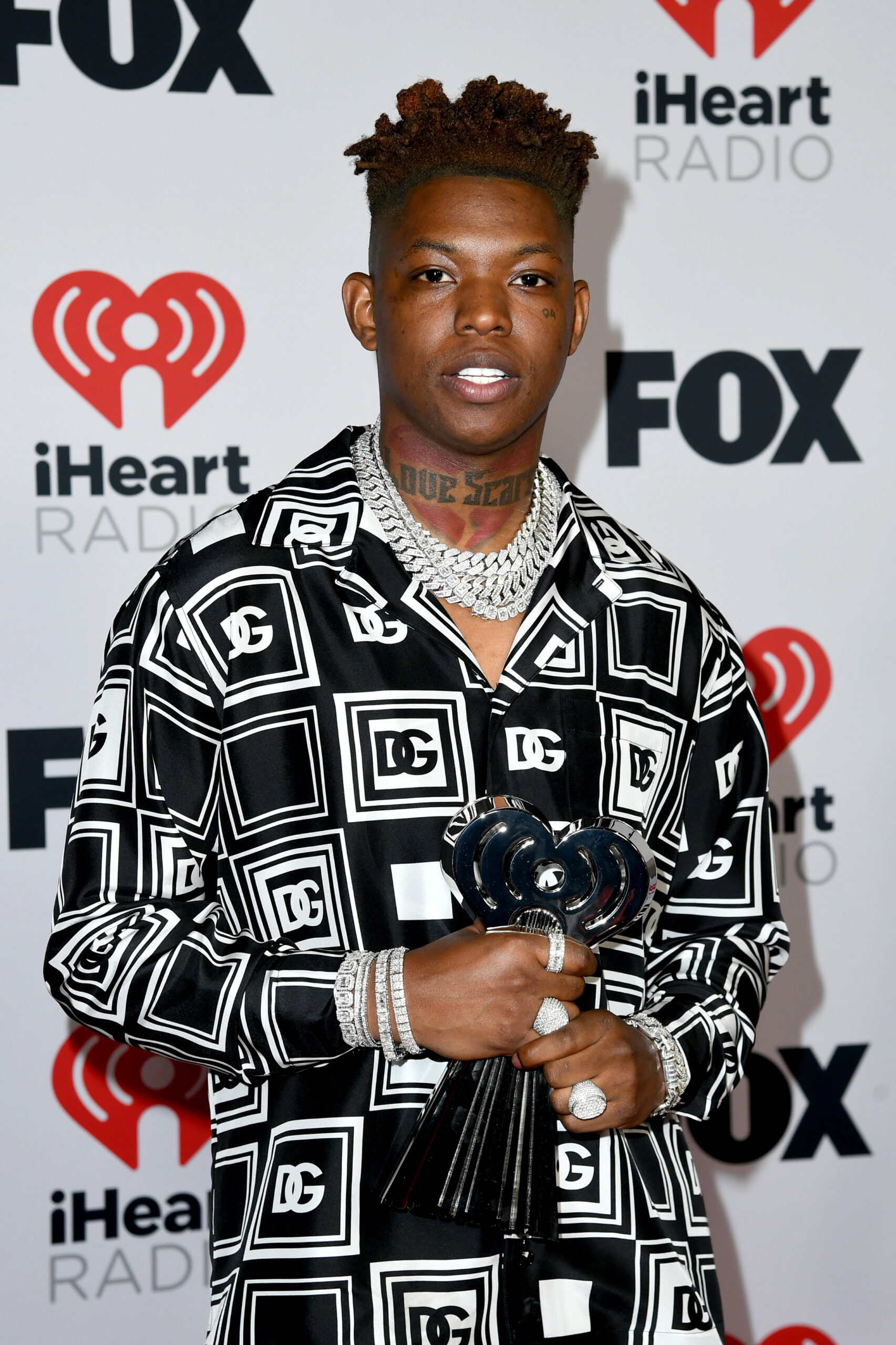 2022 iHeartRadio Music Awards: See the Best Looks from the Red Carpet