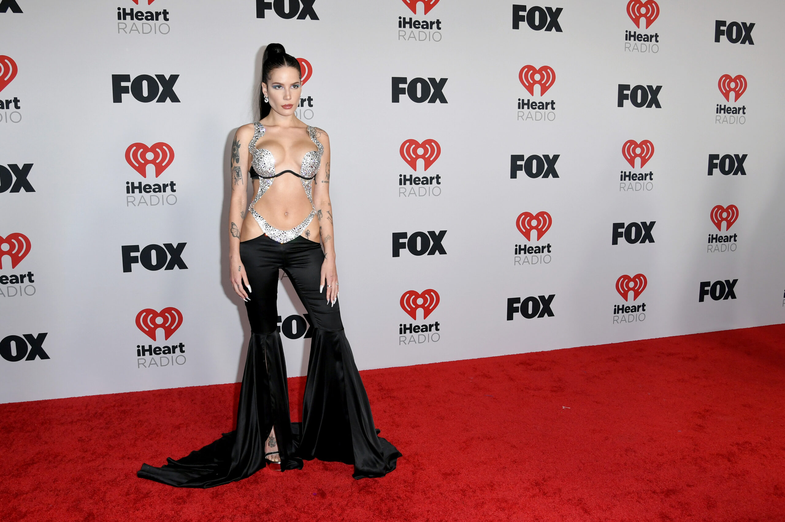 2022 iHeartRadio Music Awards: See the Best Looks from the Red Carpet