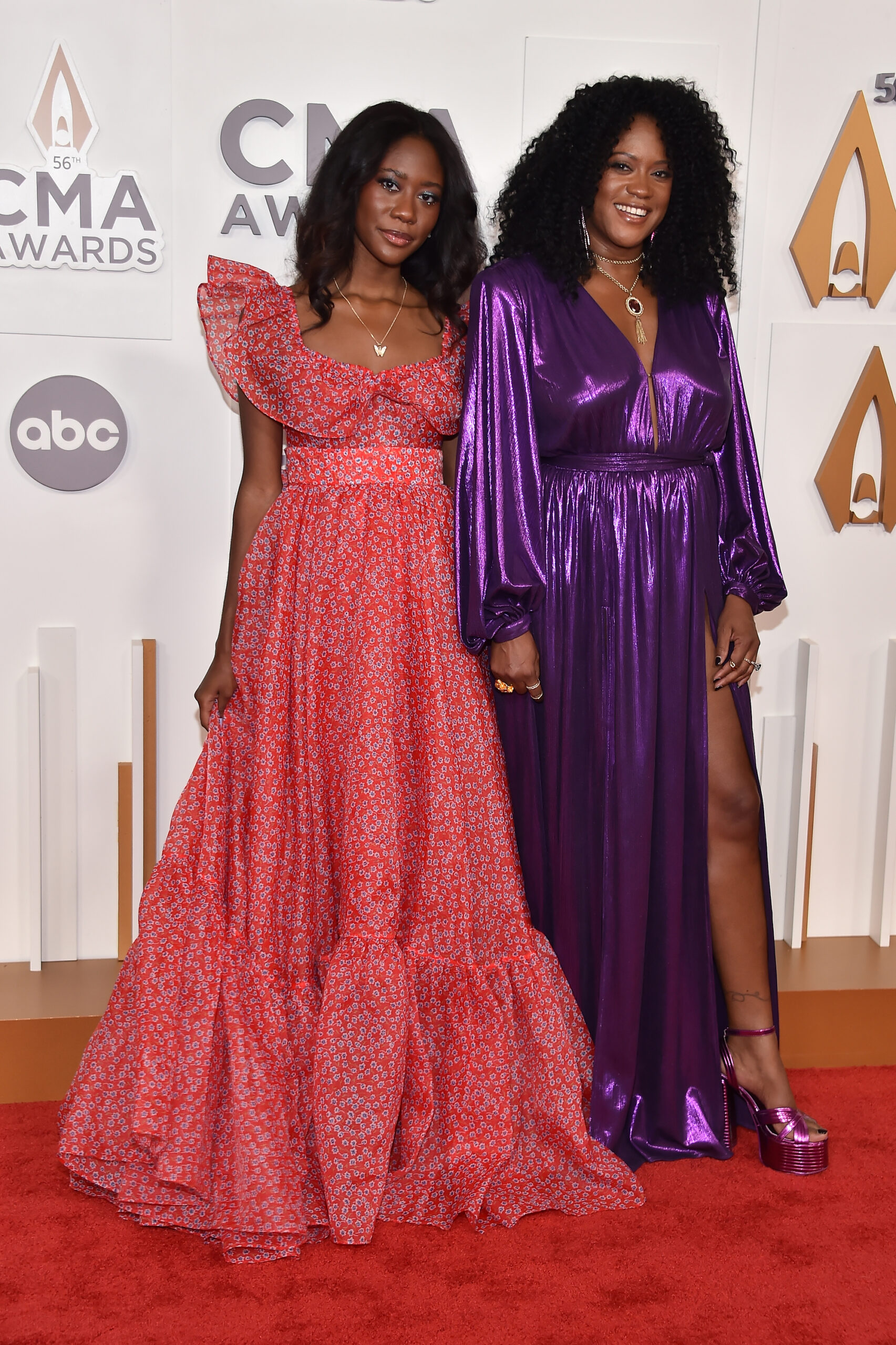 2022 CMA Awards – See All the Best Looks from the Red Carpet