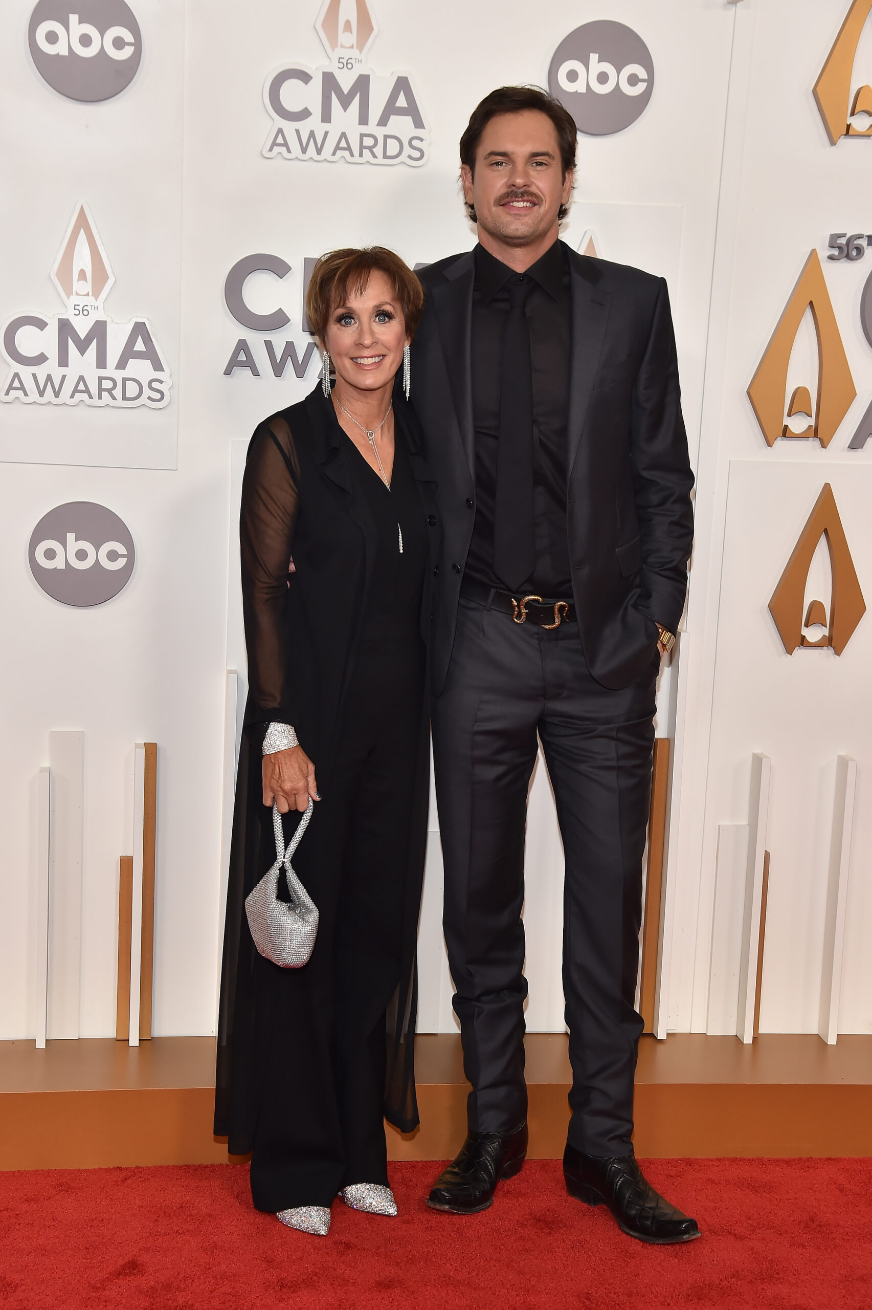 2022 CMA Awards – See All the Best Looks from the Red Carpet