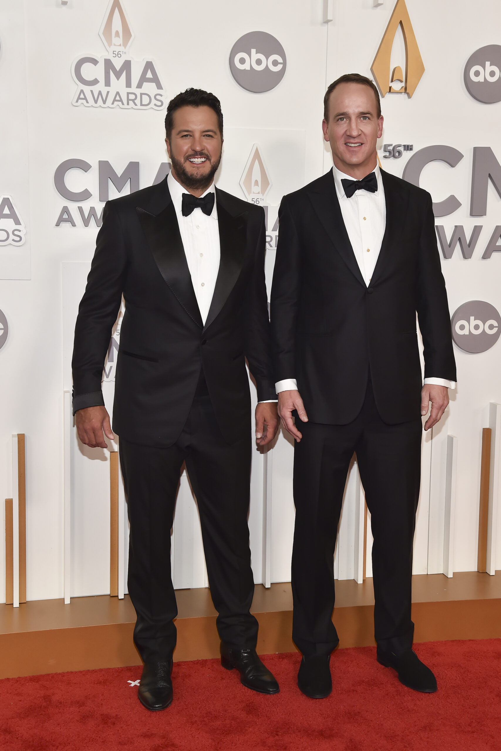 2022 CMA Awards – See All the Best Looks from the Red Carpet