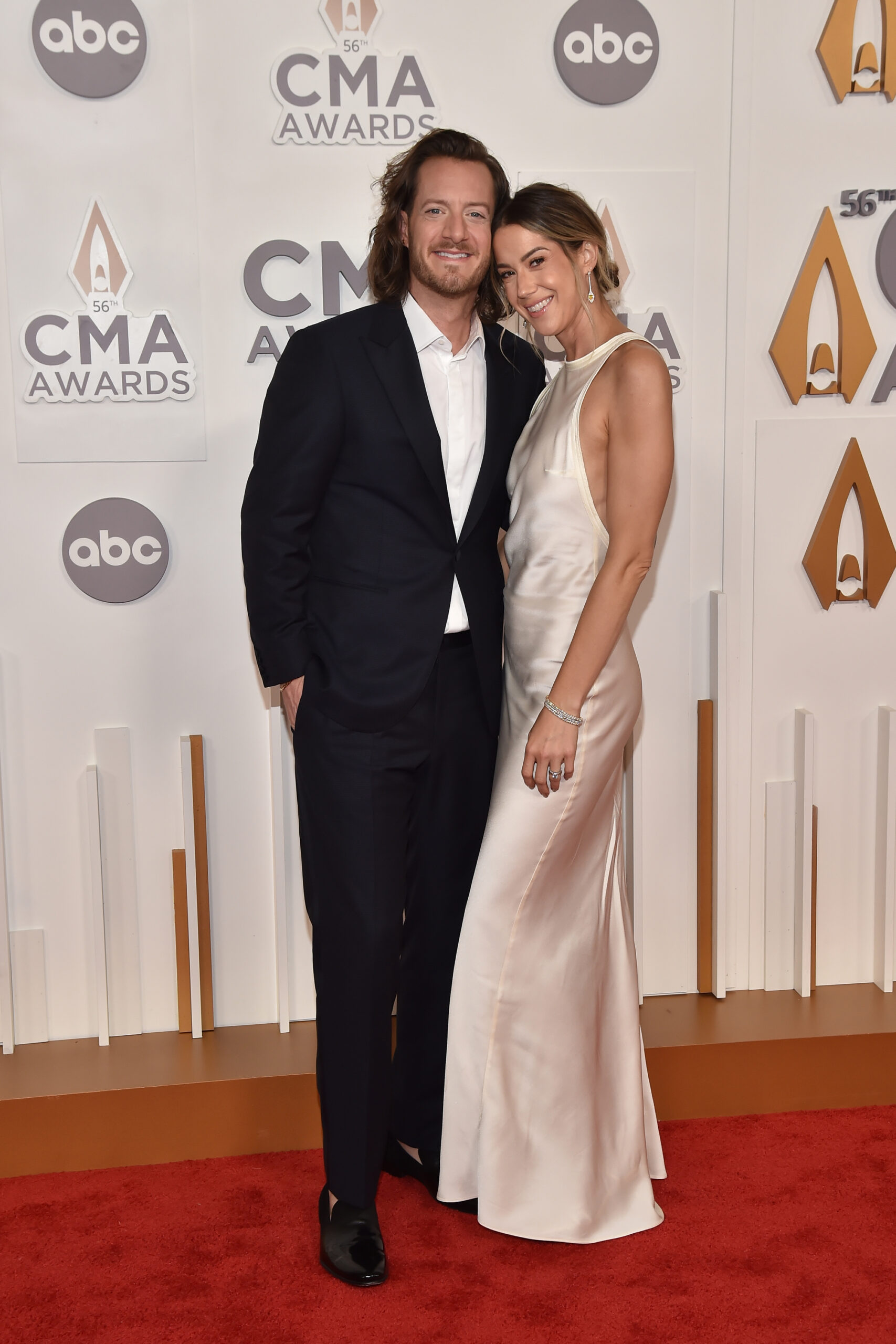 2022 CMA Awards – See All the Best Looks from the Red Carpet