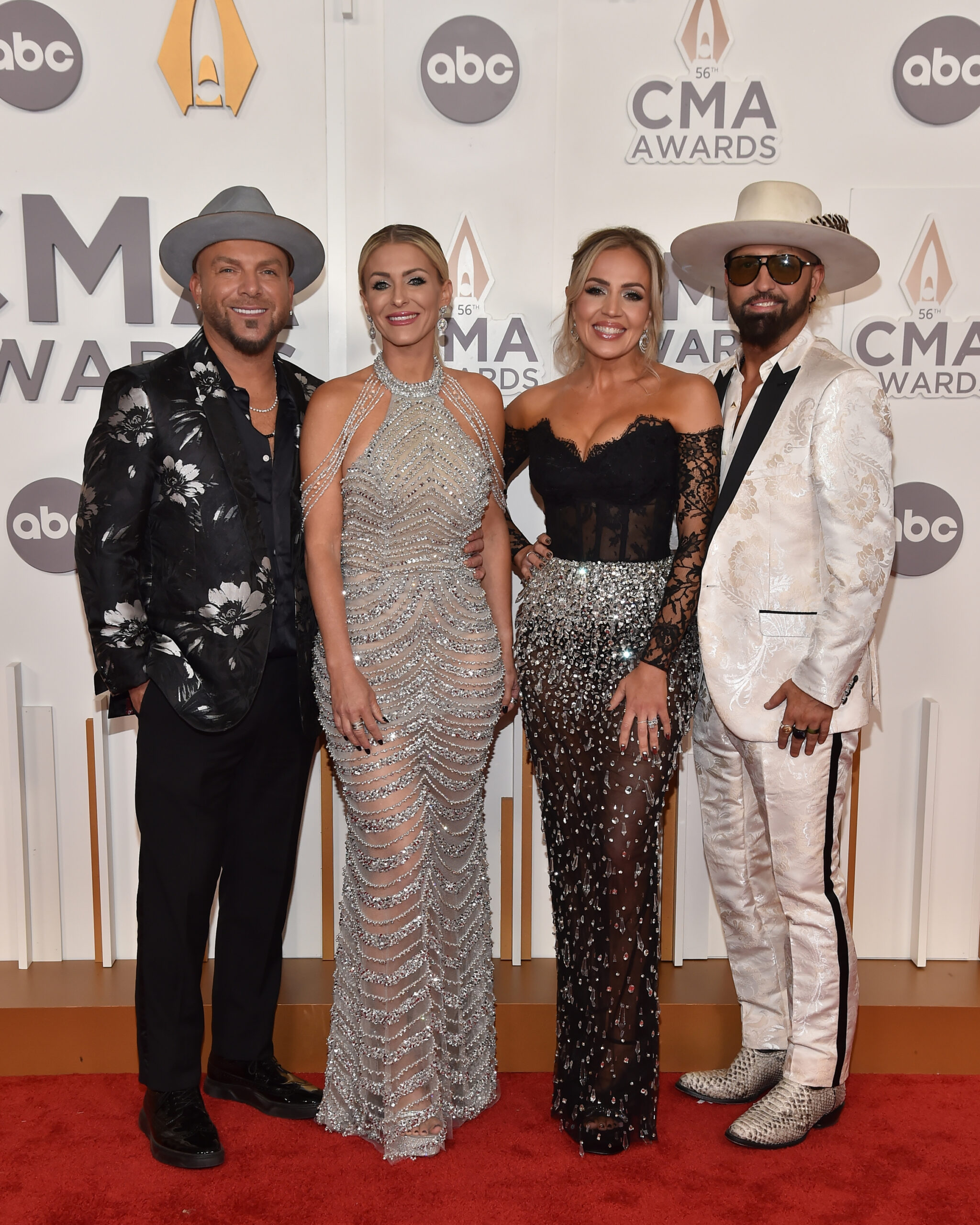 2022 CMA Awards – See All the Best Looks from the Red Carpet