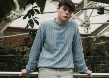 Oisín Sets the “Summer” Vibe with His Latest Release (Listen)