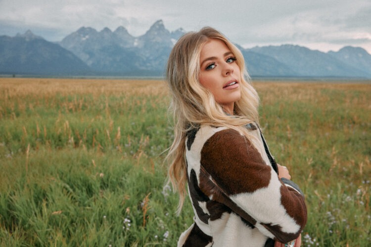 Anne Wilson Says Being Nominated for Her First-Ever CMT Music Award is “So Surreal” (Exclusive)