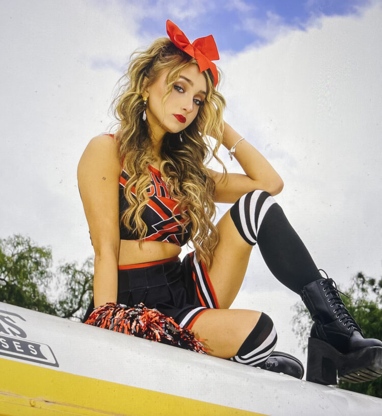 McKenzi Brooke’s “Forget U” Is a Heartbreak Anthem That Empowers (Listen)