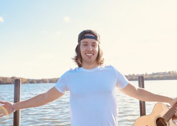 Michael James Unveils New Visual for Title Track Off Debut Country-Faith Project “Good News” (Premiere)