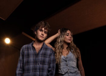 Budding Country Crooner Noah Hicks Shares Favorite Moments from Making “Fire” Duet with Labelmate Shaylen (Exclusive)