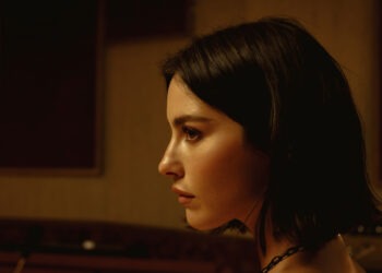 New Music Friday: Gracie Abrams Unveils New Singles “That’s So Cool” + “Cool”