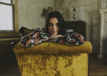 Lanie Gardner Wants Everybody To Know Who She Truly Is In New Album ‘A Songwriter’s Diary’ (Exclusive)