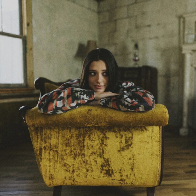 Lanie Gardner Wants Everybody To Know Who She Truly Is In New Album ‘A Songwriter’s Diary’ (Exclusive)