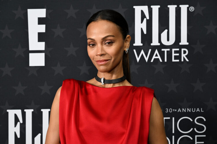 Zoe Saldaña Served Red-Hot Glam at the Critics Choice Awards — And Took Home a Trophy to Match