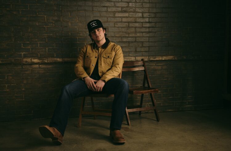 Vincent Mason Talks Whirlwind Musical Journey From Viral TikTok Sensation to Country’s Newest Heartbreak King (Exclusive)